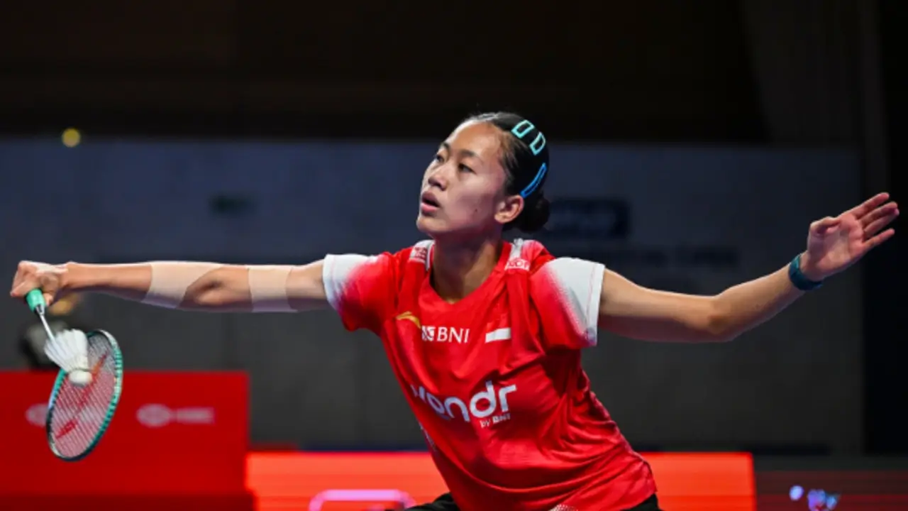 Putri KW final hylo open