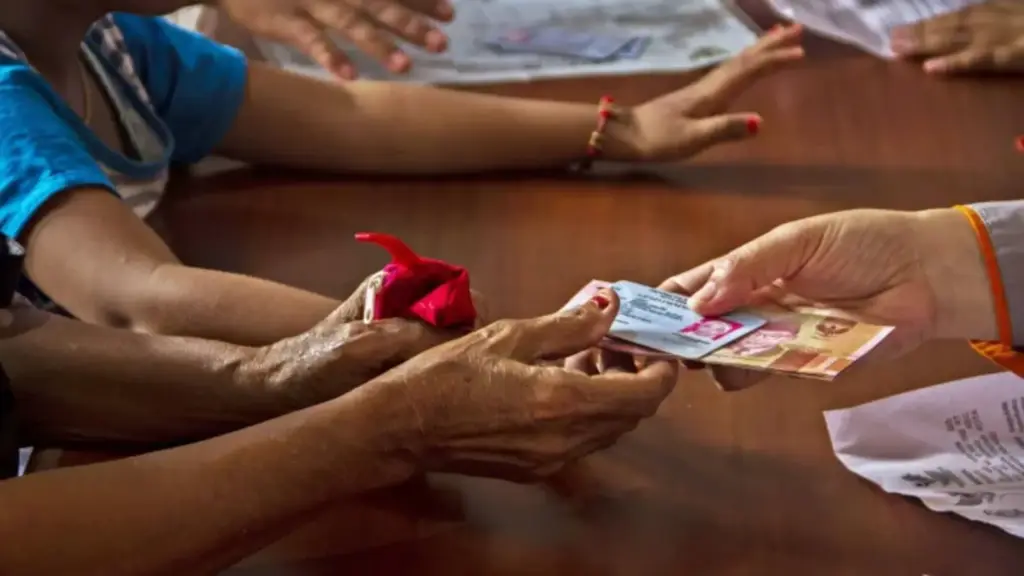 Bantuan Langsung Tunai (BLT)