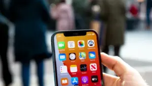 Perkiraan Waktu Kapan IOS 27 Rilis di Indonesia