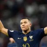 Kylian Mbappe Hadapi Achraf Hakimi di Perempat Final Piala Dunia