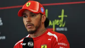 Lewis Hamilton Kena Penalti Grid F1 GP Hungaria Usai Kecewa dengan Ferrari