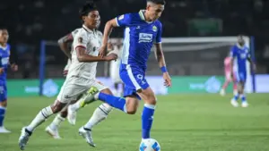 Hasil Skor Persib vs Arema FC Berakhir 2-1, Tuan Rumah Menang