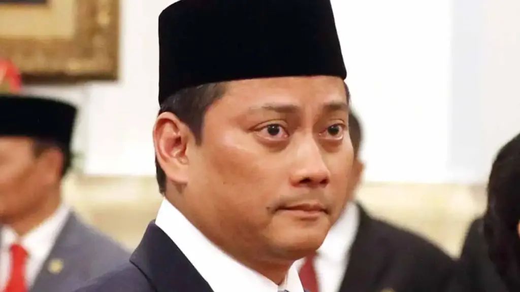 Profil Thomas Djiwandono