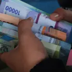 Rupiah Hari Ini Melemah Nyaris Tembus Rp18.000 per Dolar AS, Investor Cermati Kebijakan The Fed dan Geopolitik