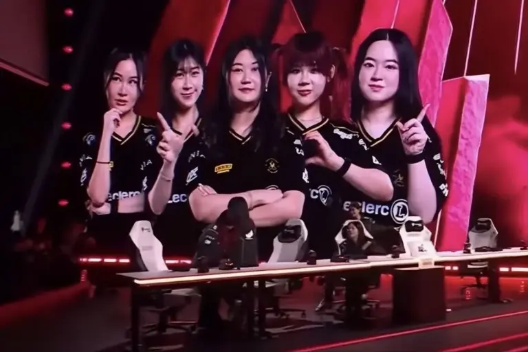 Menuju Gelar Juara MWI EWC 2026, Team Vitality Singkirkan Geltek Cyber Team di Semifinal